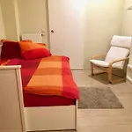 die Senfbude - Klein aber fein - wunderschönes Studio-Apartment mit Terrasse und Stellplatz